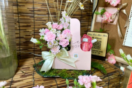 Lẵng Trà Sữa Cẩm Chướng Chuông